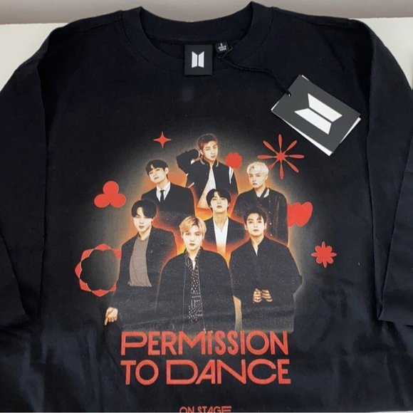 BTS PTD official merch sleeve black picture shirt NEW